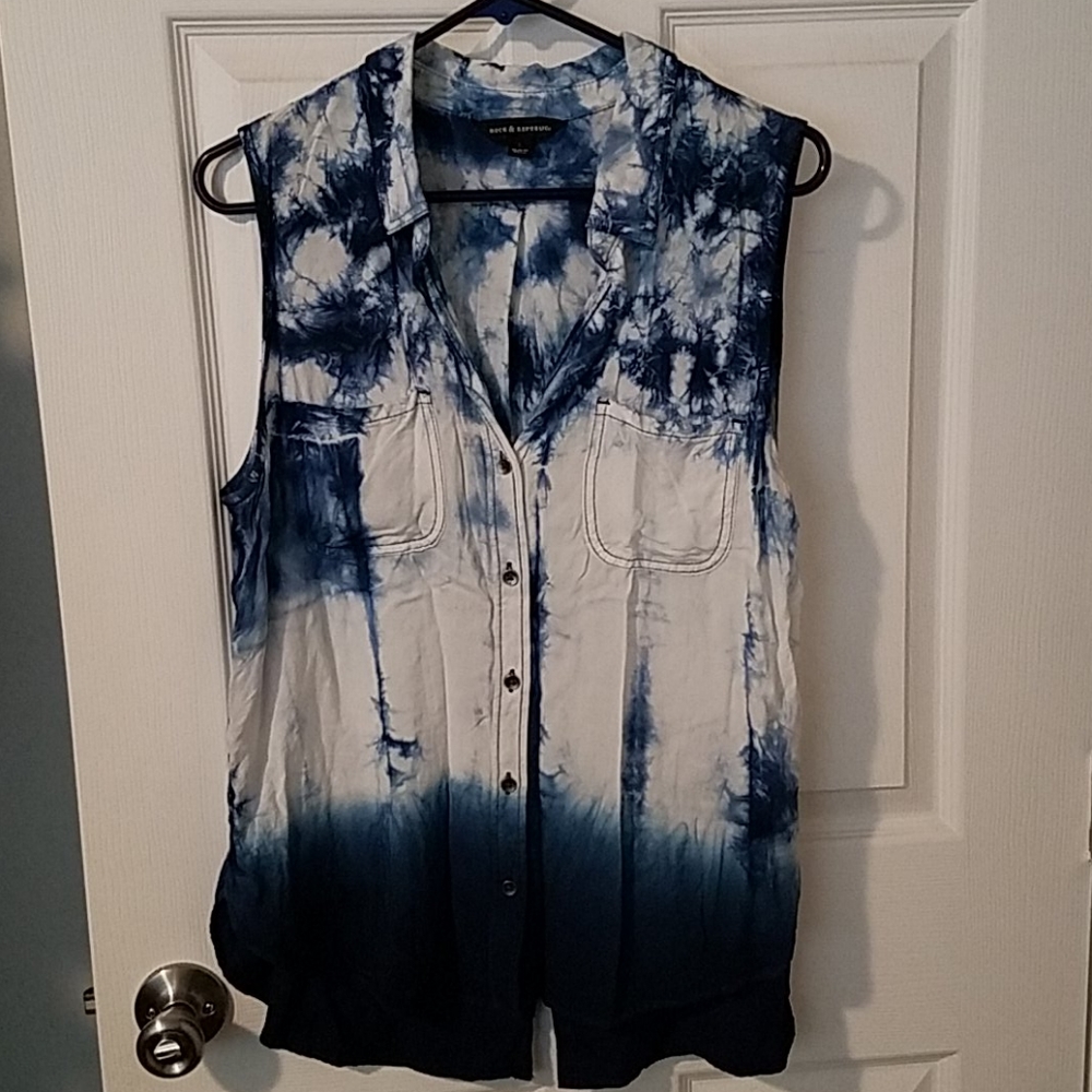 Tye dye tank